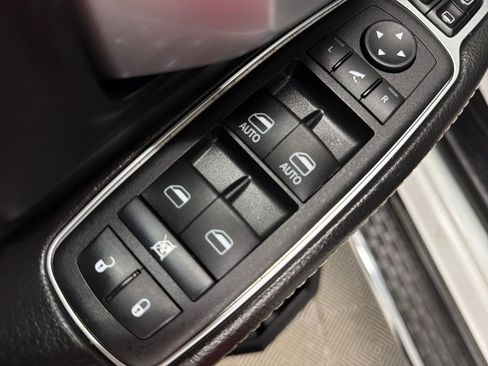 Used 2024 RAM 2500 Big Horn image 17