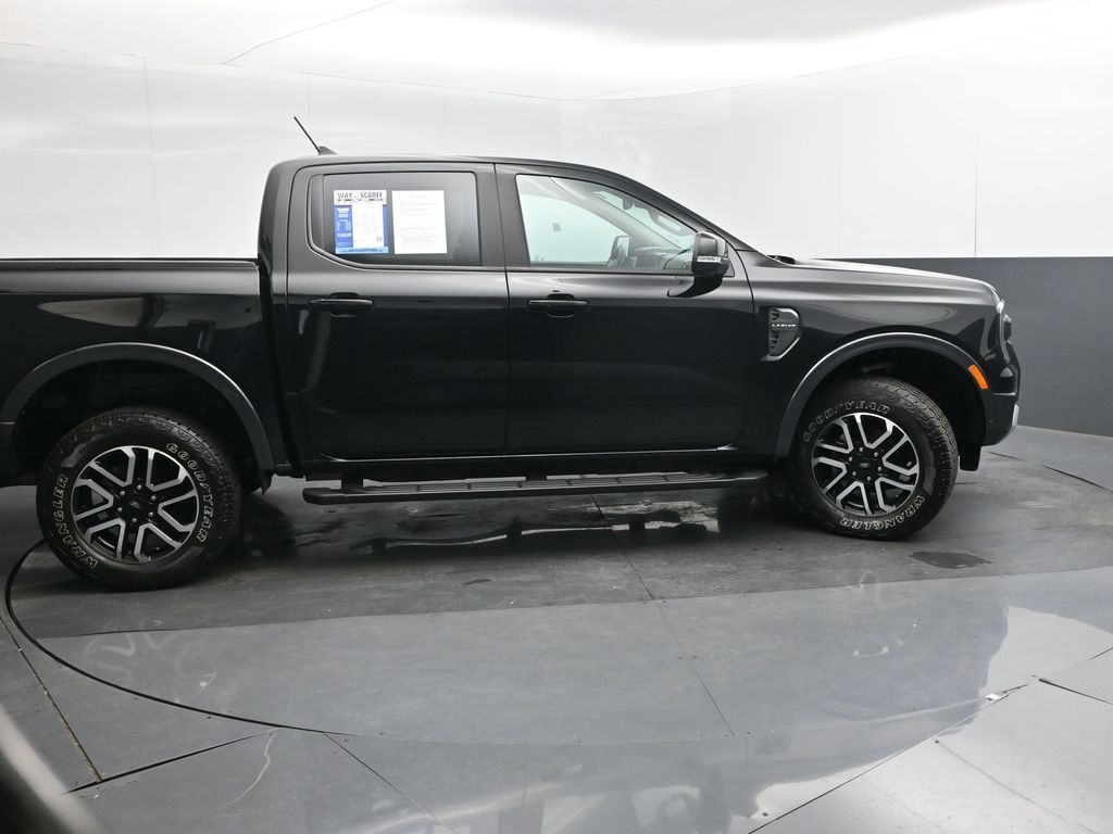Used 2024 Ford Ranger Lariat w/ FX4 Off-Road Package AWD/4WD image 37