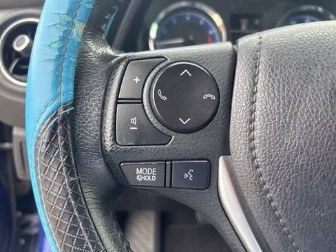 Used 2019 Toyota Corolla SE image 11