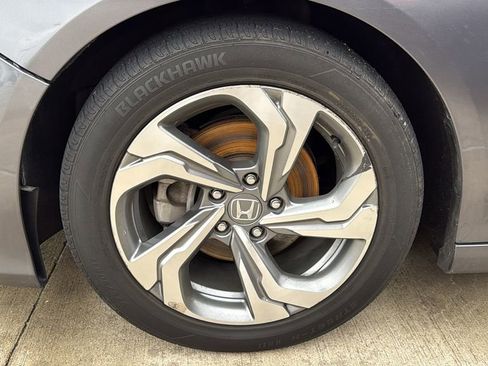 Used 2018 Honda Accord EX-L image 6