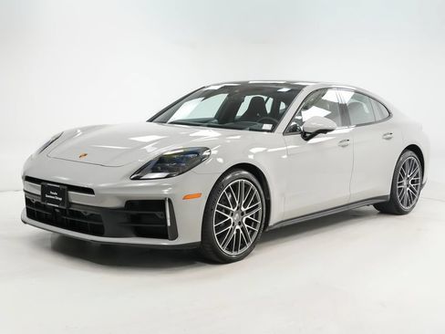 Certified 2025 Porsche Panamera 4 AWD/4WD image 1