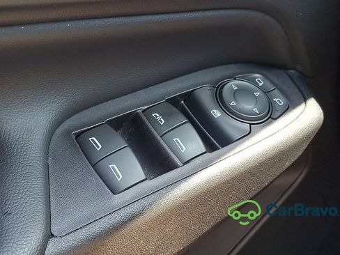Used 2019 Chevrolet Equinox LT FWD image 26