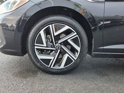 Certified 2023 Volkswagen Jetta SEL FWD image 10