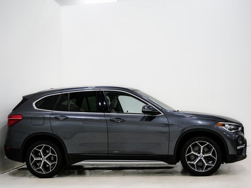 Used 2019 BMW X1 xDrive28i w/ Convenience Package image 5