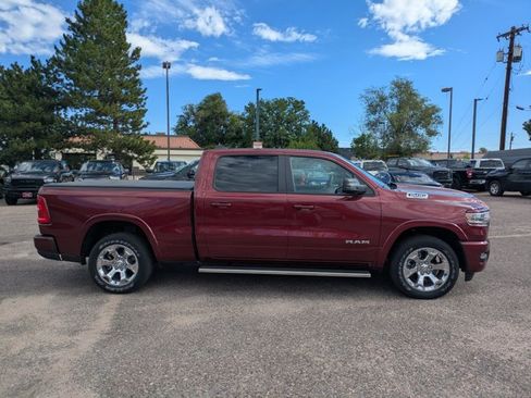 Used 2025 RAM 1500 Big Horn AWD/4WD image 4
