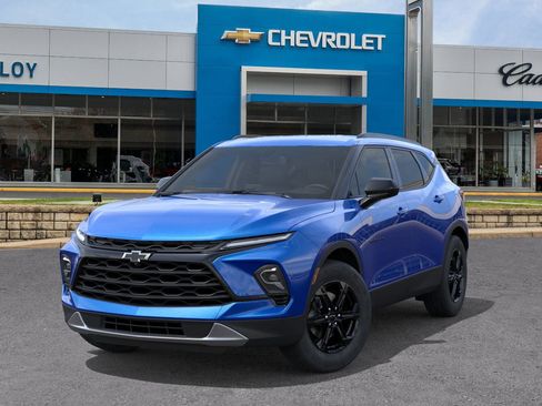 New 2026 Chevrolet Blazer LT w/ Midnight/Sport Edition image 6