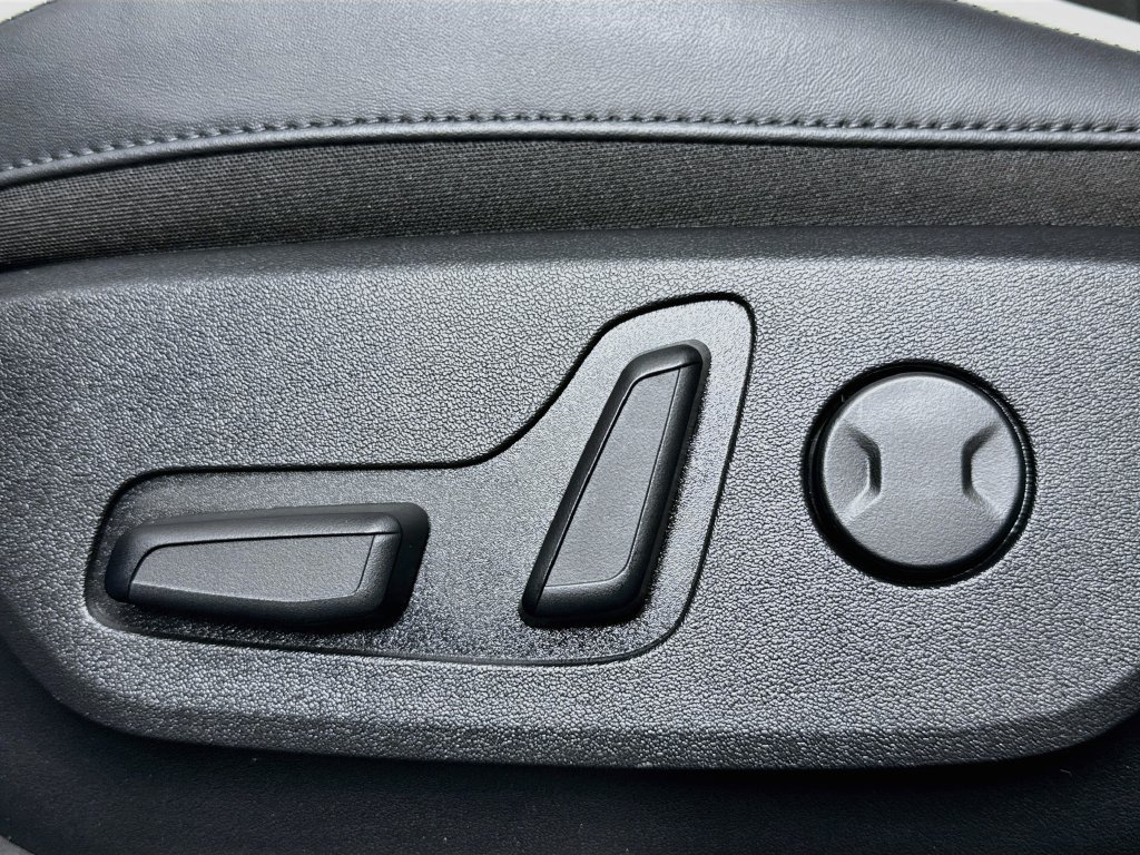 Used 2025 Kia EV6 GT-Line AWD/4WD image 20