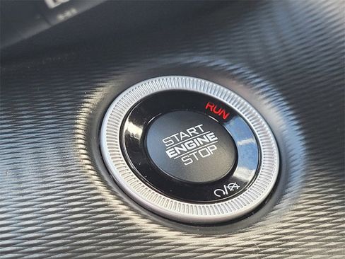 Used 2023 Jeep Grand Cherokee L Laredo image 27