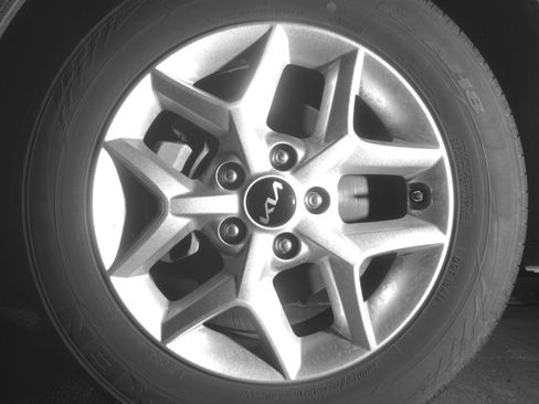 Used 2025 Kia Soul LX w/ LX Technology Package image 12