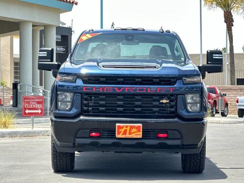 Used 2021 Chevrolet Silverado 2500 Custom w/ Custom Value Package AWD/4WD image 8