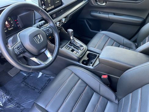 Used 2026 Honda CR-V Sport-L image 4