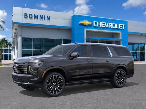 New 2026 Chevrolet Suburban High Country AWD/4WD image 3