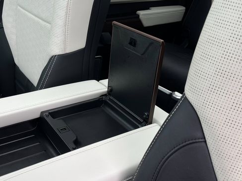 Used 2023 Toyota Tundra Capstone image 15