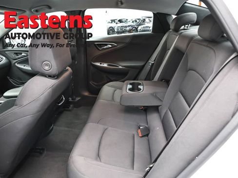 Used 2024 Chevrolet Malibu LT FWD image 21