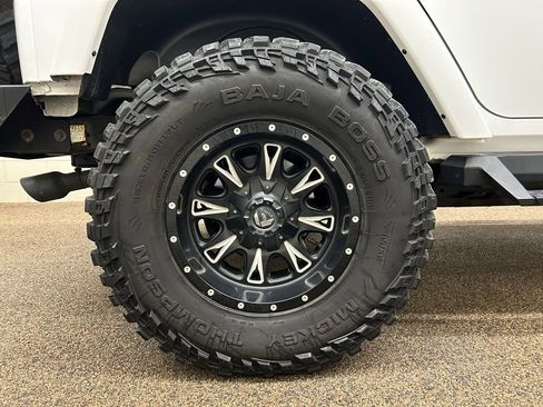 Used 2015 Jeep Wrangler Unlimited Sahara w/ Trailer Tow Group image 25