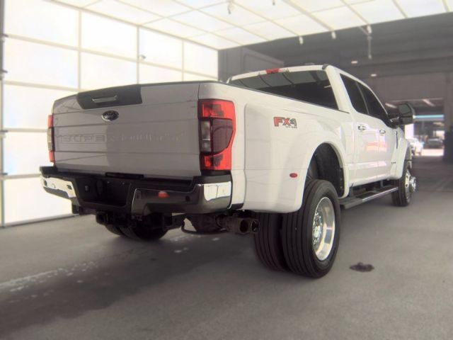 Used 2021 Ford F450 XLT w/ XLT Premium Package AWD/4WD image 4