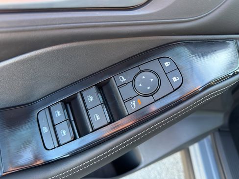 New 2026 Nissan Rogue SV image 12