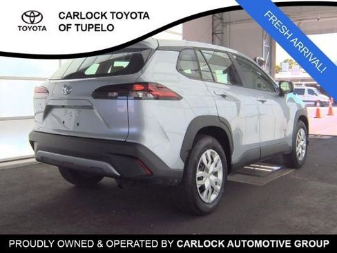 Used 2026 Toyota Corolla Cross L image 4