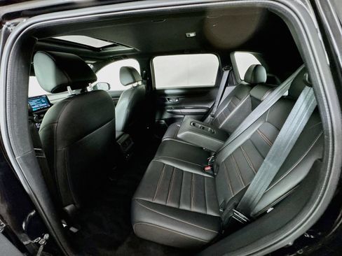 Certified 2025 Honda CR-V Sport-L image 24
