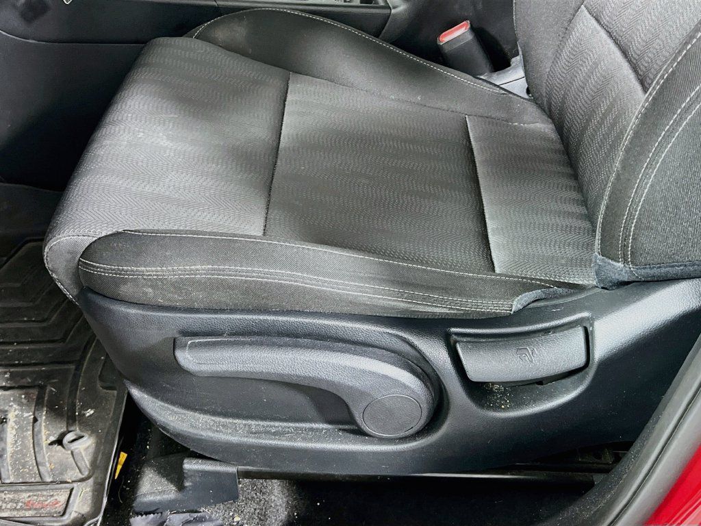 Certified 2022 Kia Sportage LX FWD image 12