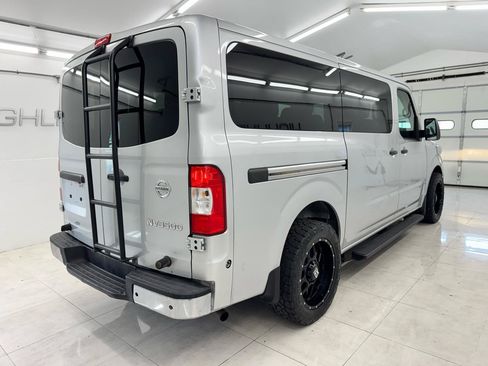 Used 2019 Nissan NV 3500 S RWD image 4