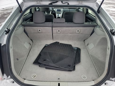 Used 2013 Toyota Prius Two image 8