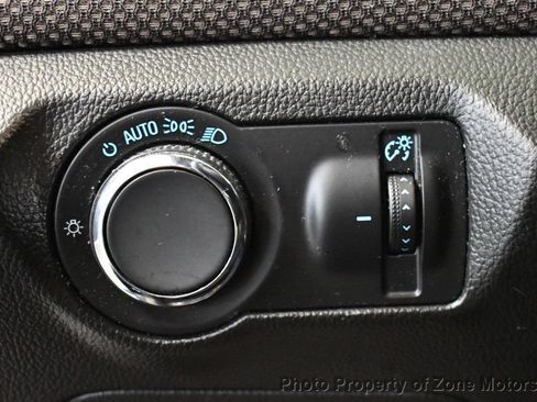 Used 2016 Chevrolet Cruze LT FWD image 29