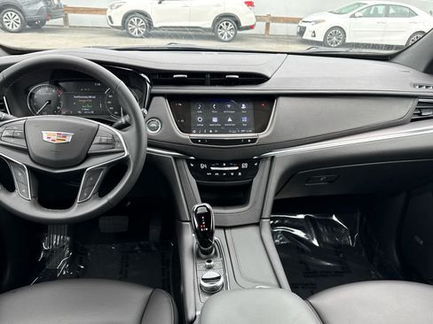 Used 2026 Cadillac XT5 Luxury AWD/4WD image 10
