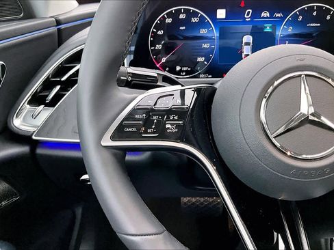Certified 2025 Mercedes-Benz E 350 4MATIC Sedan image 23