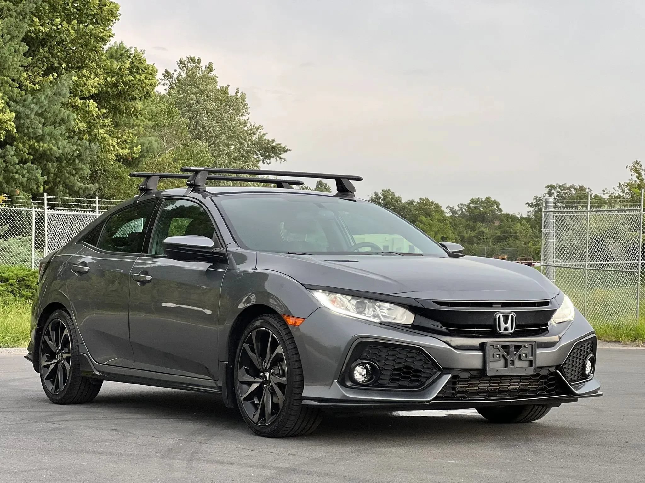 Used 2017 Honda Civic Sport image 7