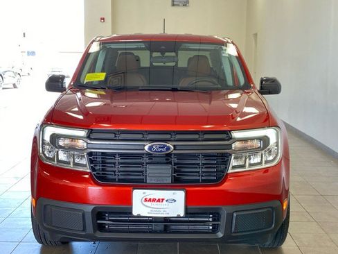 Used 2024 Ford Maverick Lariat AWD/4WD image 3