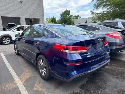 Used 2019 Kia Optima LX FWD image 2