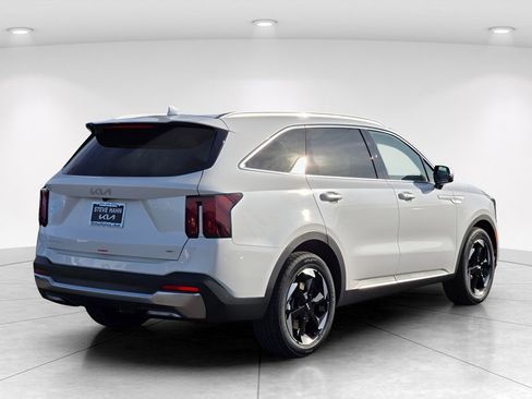 New 2026 Kia Sorento EX w/ EX Premium Package AWD/4WD image 6