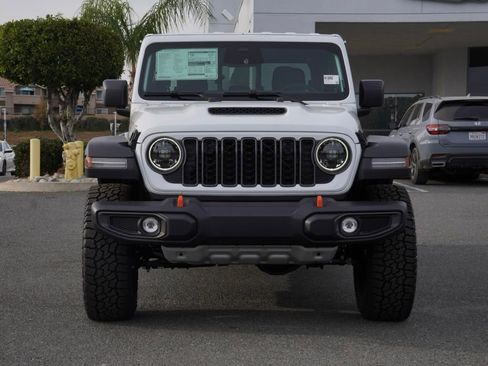 New 2026 Jeep Gladiator Mojave image 9