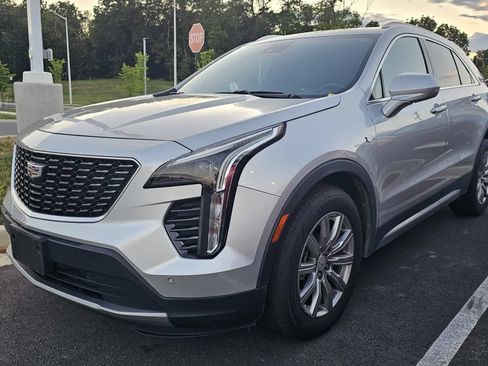 Used 2020 Cadillac XT4 Premium Luxury AWD/4WD image 1