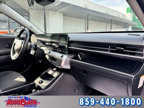 Used 2024 Hyundai Kona SEL FWD image 45