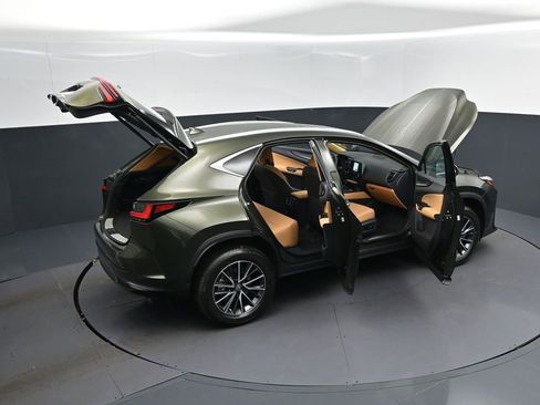 New 2026 Lexus NX 350 AWD image 49