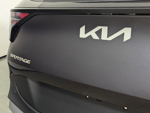 New 2026 Kia Sportage EX FWD image 8