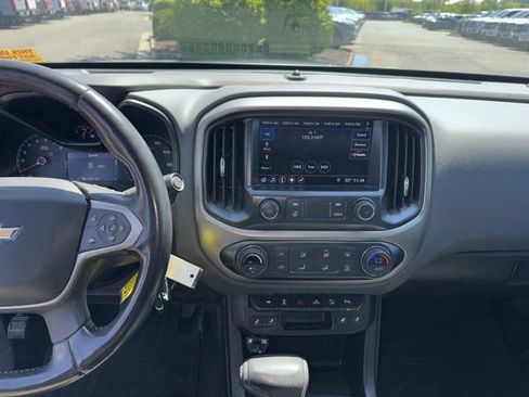 Used 2019 Chevrolet Colorado Z71 RWD image 24