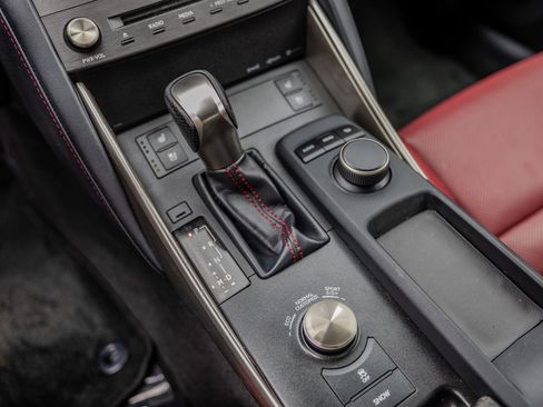 Used 2020 Lexus IS 350 F Sport w/ F Sport Package RWD image 20