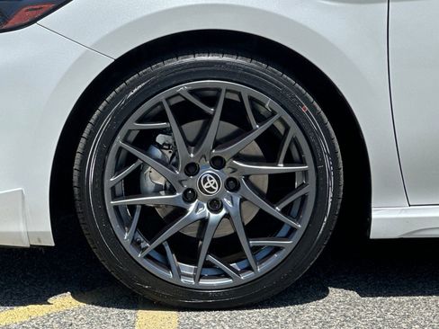 Used 2025 Toyota Camry XSE FWD image 25