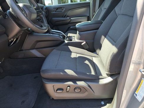 Used 2024 Chevrolet Colorado Trail Boss w/ Advanced Trailering Package AWD/4WD image 22