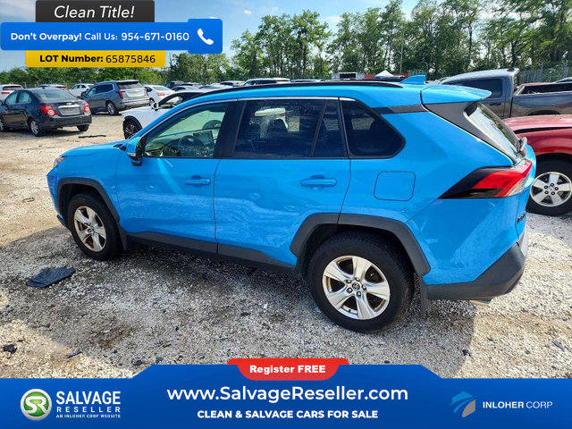 Used 2019 Toyota RAV4 XLE w/ Convenience Package AWD/4WD image 3