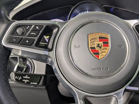 Certified 2023 Porsche Cayenne Platinum Edition AWD/4WD image 35