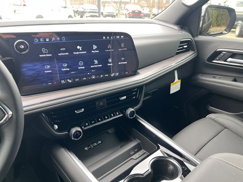 New 2026 Chevrolet Tahoe Premier w/ Sun And Tow Package image 24