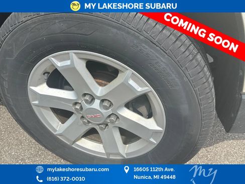 Used 2014 GMC Acadia SLE AWD/4WD image 10