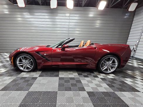 Used 2016 Chevrolet Corvette Stingray Convertible w/ 3LT Preferred Equipment Group RWD image 9