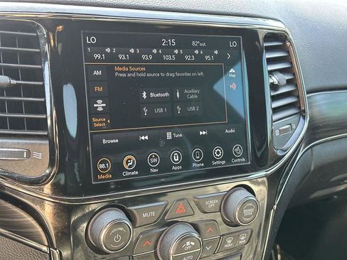 Used 2020 Jeep Grand Cherokee Limited X image 16