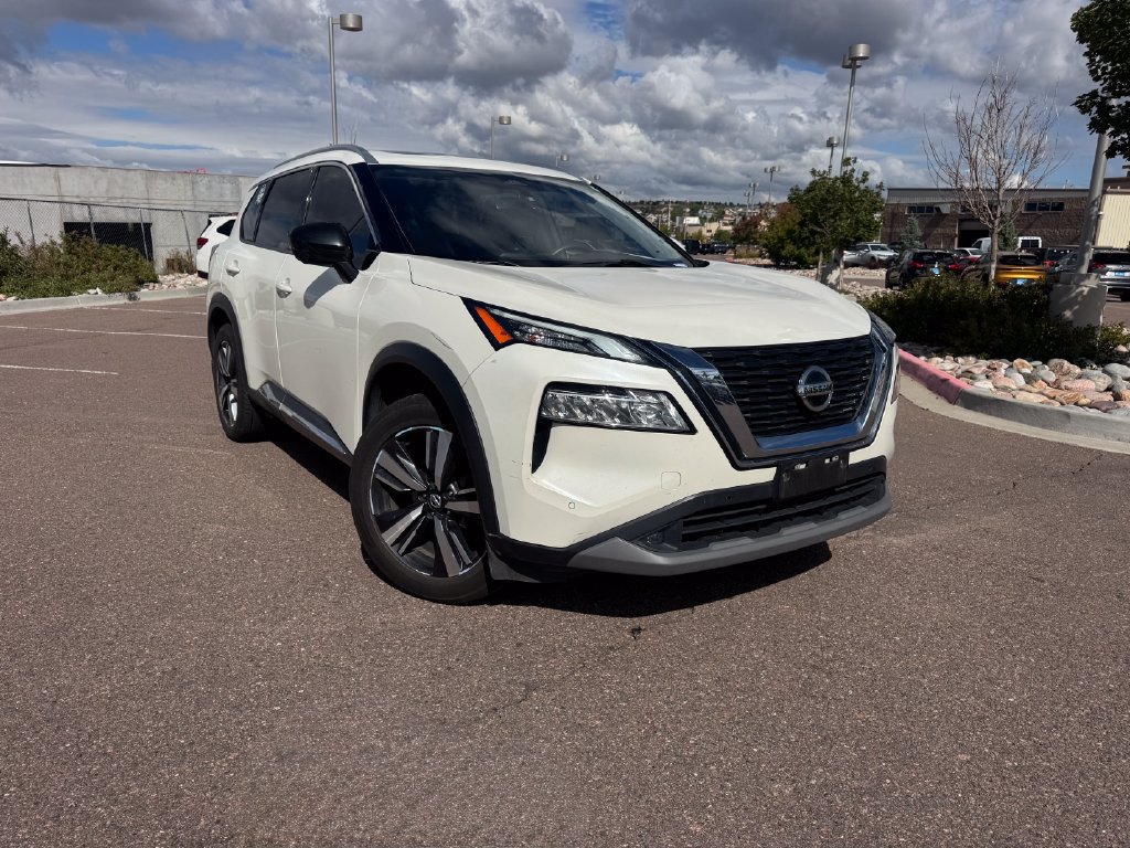 Used 2021 Nissan Rogue SL w/ Premium Package FWD image 1