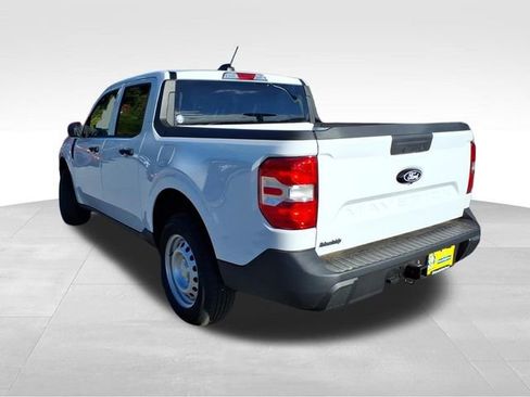 New 2025 Ford Maverick XL image 6